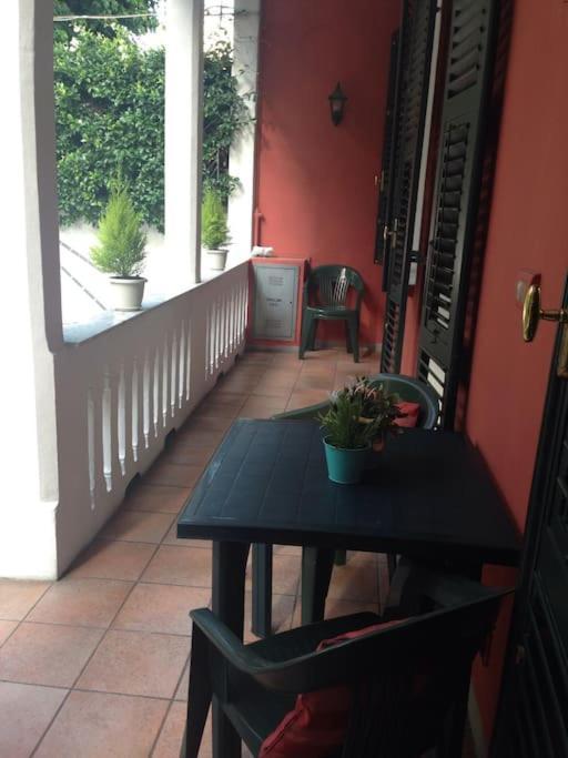 At Home 128 : Little Garden In The City Turin Exterior photo