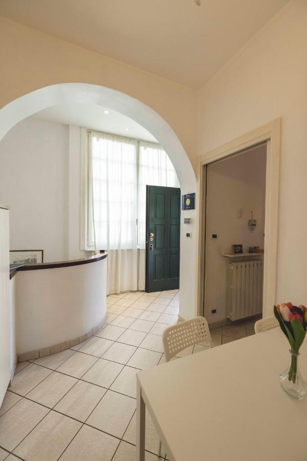 At Home 128 : Little Garden In The City Turin Exterior photo